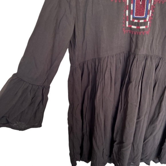 Forever 21 Dress Large Boho Black Flare Embroidered Tribal Ruffle Sleeve Summer - Picture 3 of 7